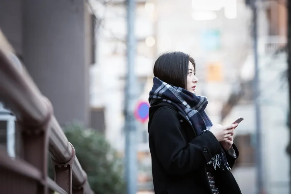 一人旅 女性 魅力