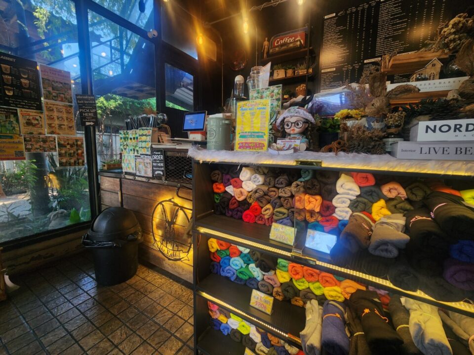 バンコク・バーンガジャオにある超おすすめのカフェ「The Rabbit」