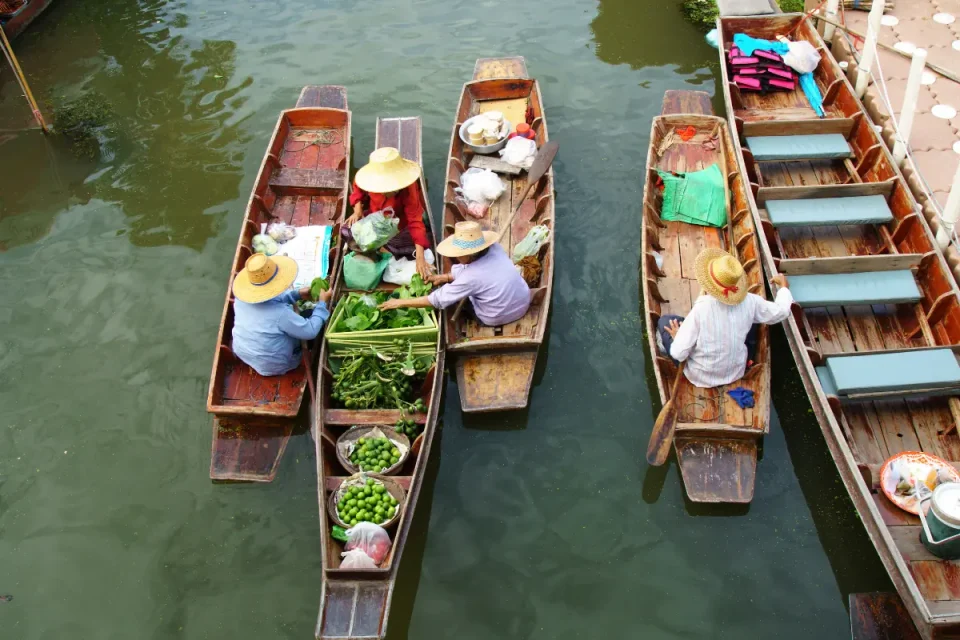 タイ・バンコク一人旅でもツアーに参加したほうがいい?