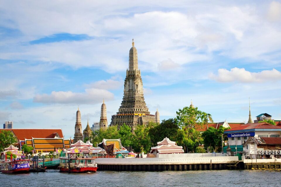 エアアジア～現地到着：バンコクなどの移動と過ごし方