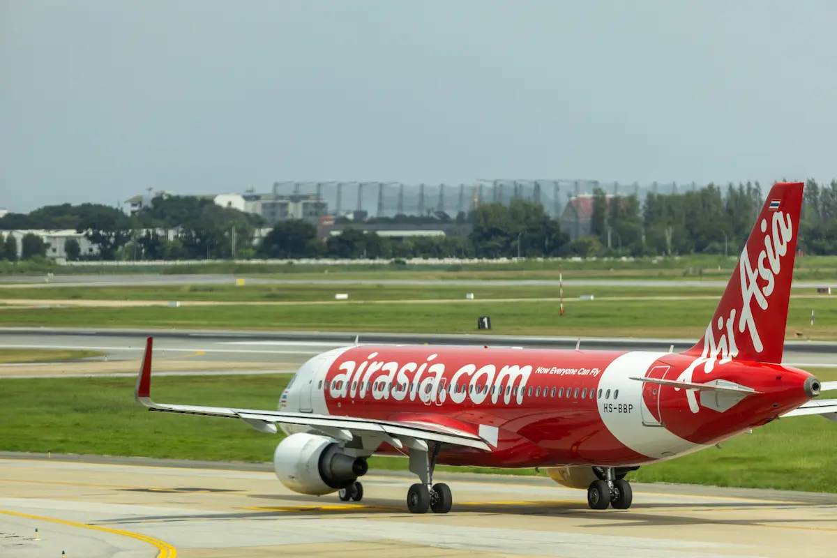 エアアジアの最新の運行状況をチェックする方法