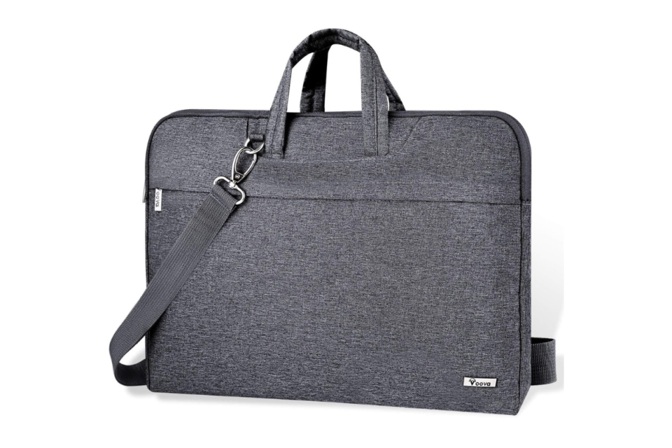 PCバッグ(パソコンバッグ)は機内持ち込みできる?